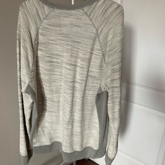 Hollister textured crewneck - Picture 4 of 9